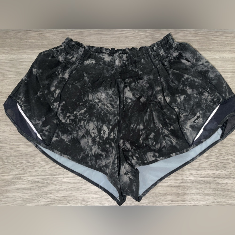 Lululemon Hotty Hot High Rise Short 2.5” *Diamond Dye